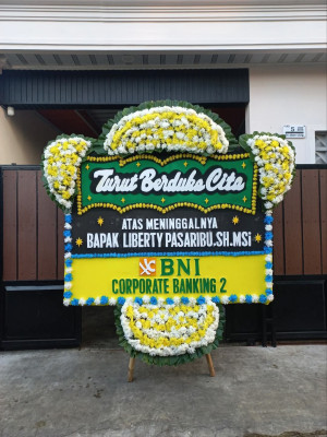 Papan Bunga Duka di Kebon Waru