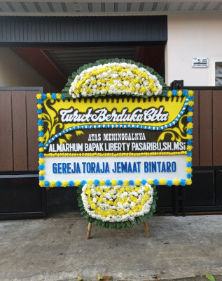 Papan Bunga Duka di Kebon Waru